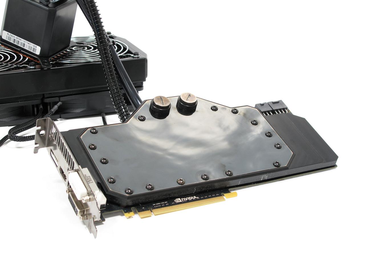 [26/06/2013] Coolermaster GTX Titan Eisberg Prestige Prototyp (3)