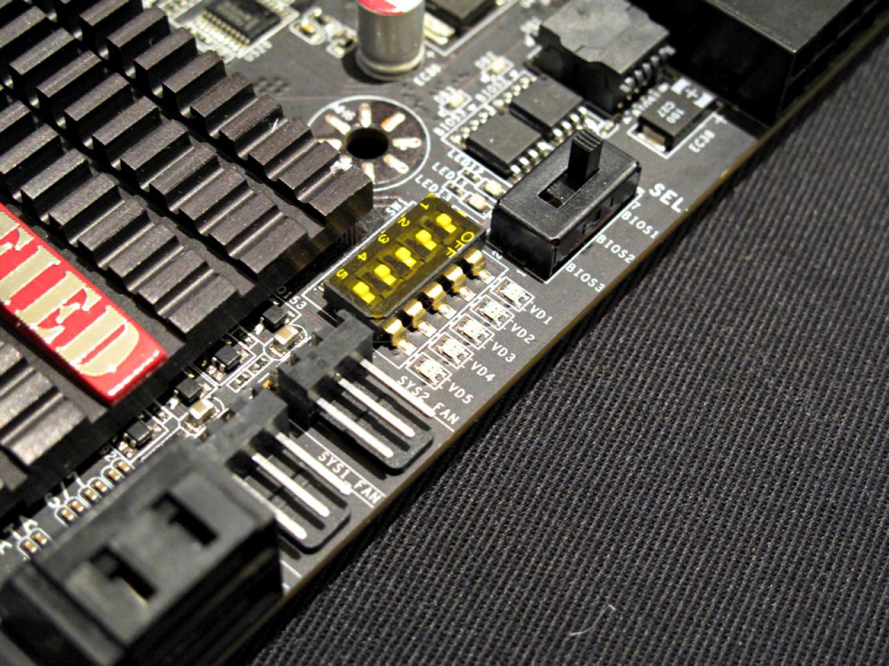 [05/06/2013] EVGA Haswell Boards 15