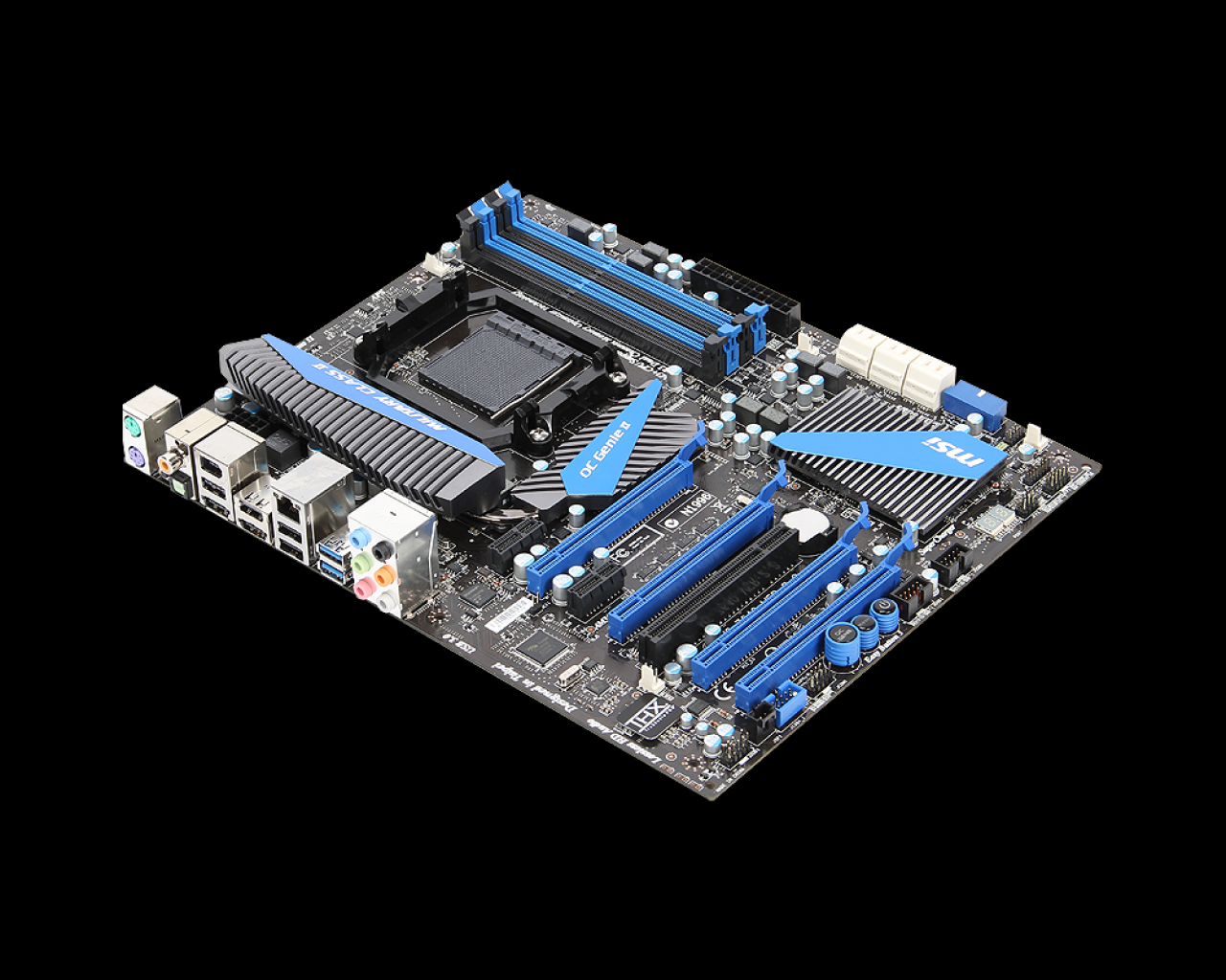 [14/06/2013] FX-9590: Centurion kompatibel zum MSI 990FXA-GD80 (3)