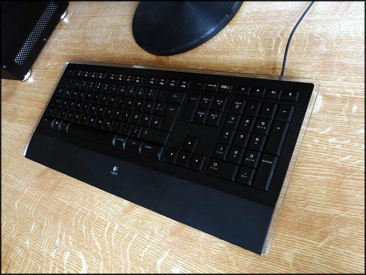 [14/06/2013] Update vom 17.06.: Lackierte Modding-Maus mit Schwanz und Höckern (50)