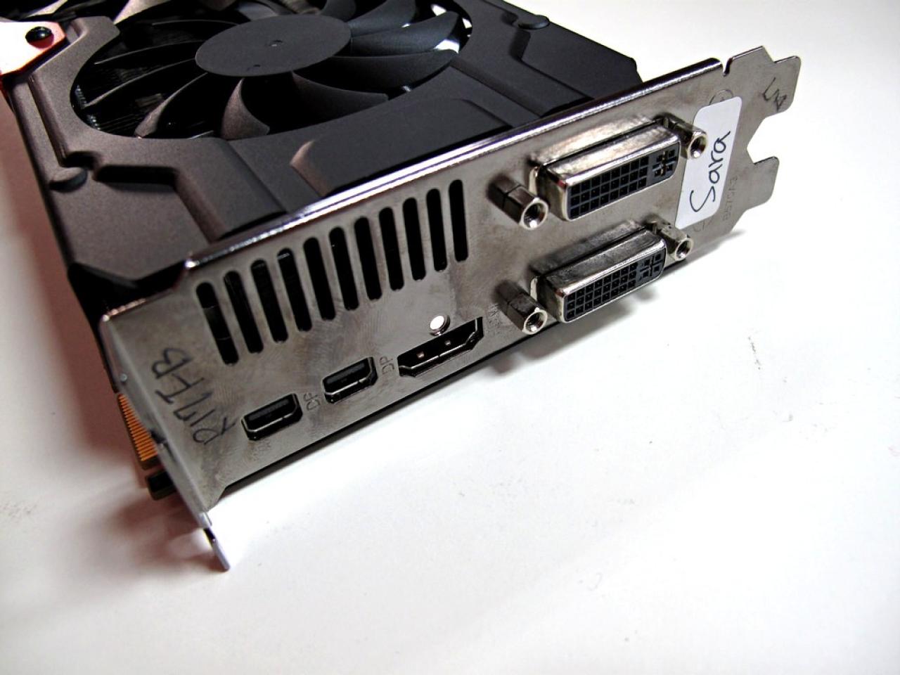 [05/06/2013] Sapphire Atomic HD 7990 und Powercolor HD 7870 Devil (3)