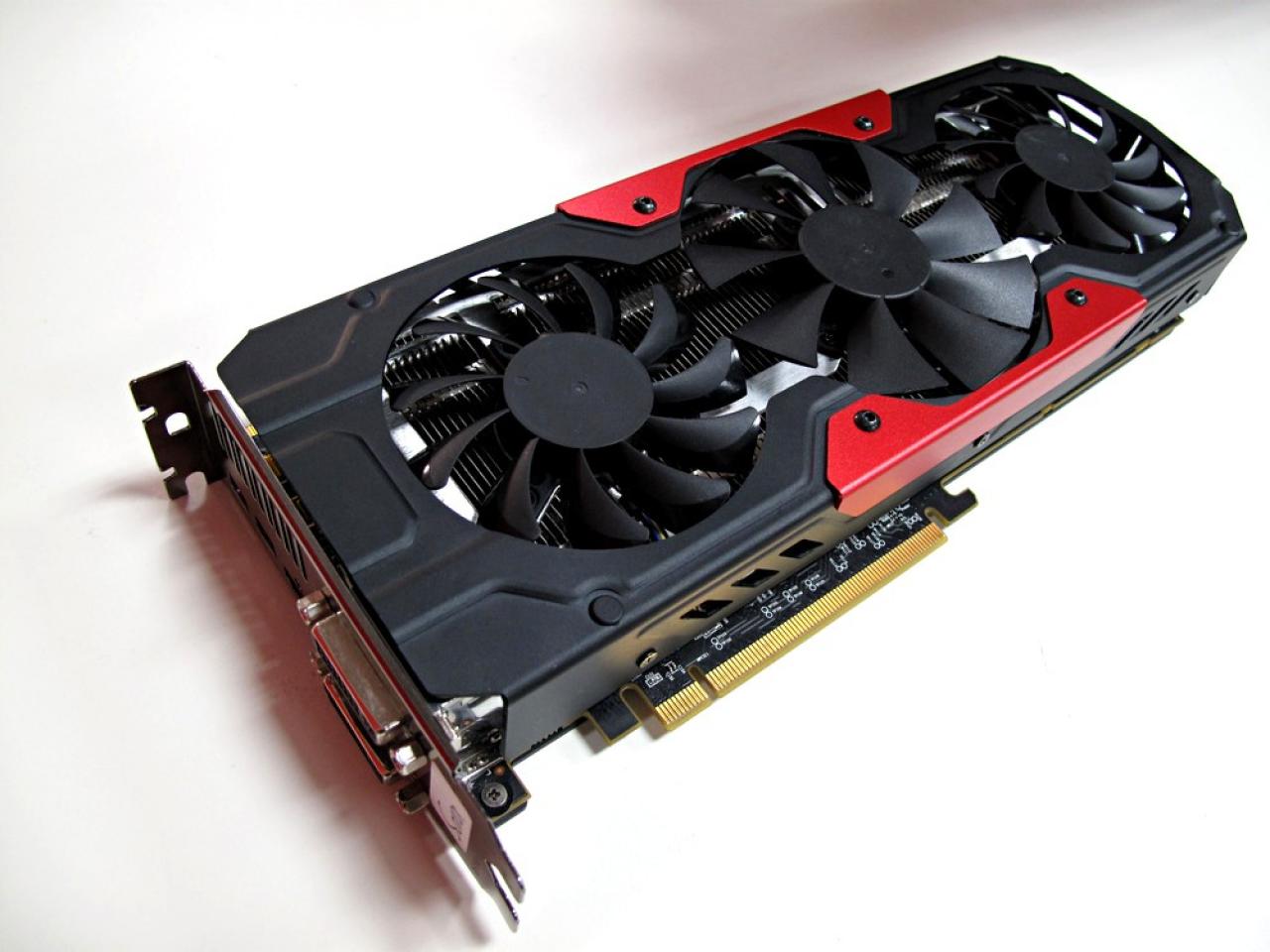 [05/06/2013] Sapphire Atomic HD 7990 und Powercolor HD 7870 Devil (5)