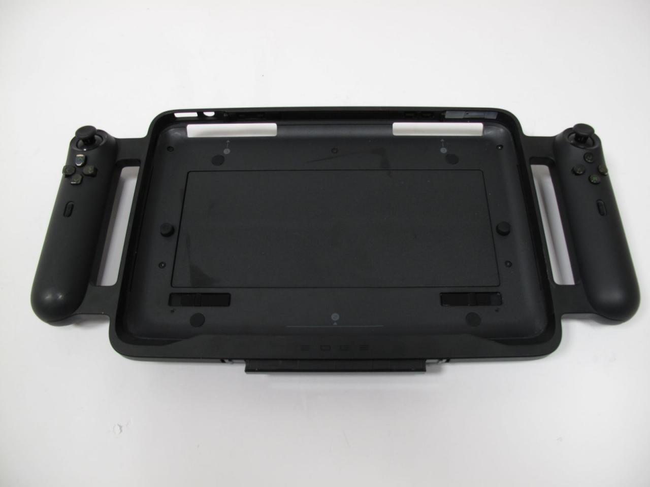 [25/06/2013] Razer Edge Test: Was kann das Gaming-Tablet für gut Betuchte? (11)