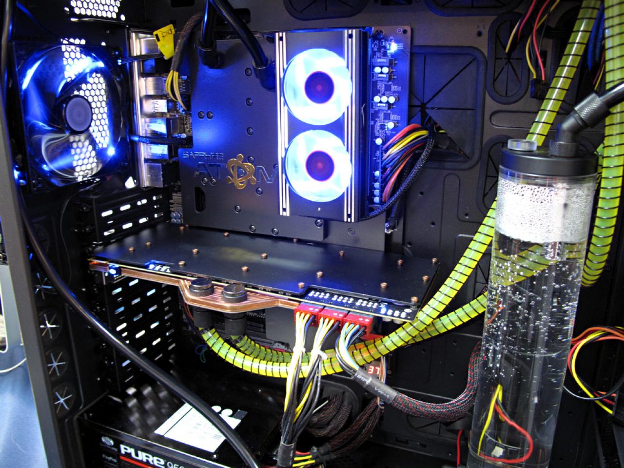 [05/06/2013] Sapphire Atomic HD 7990 und Powercolor HD 7870 Devil (6)