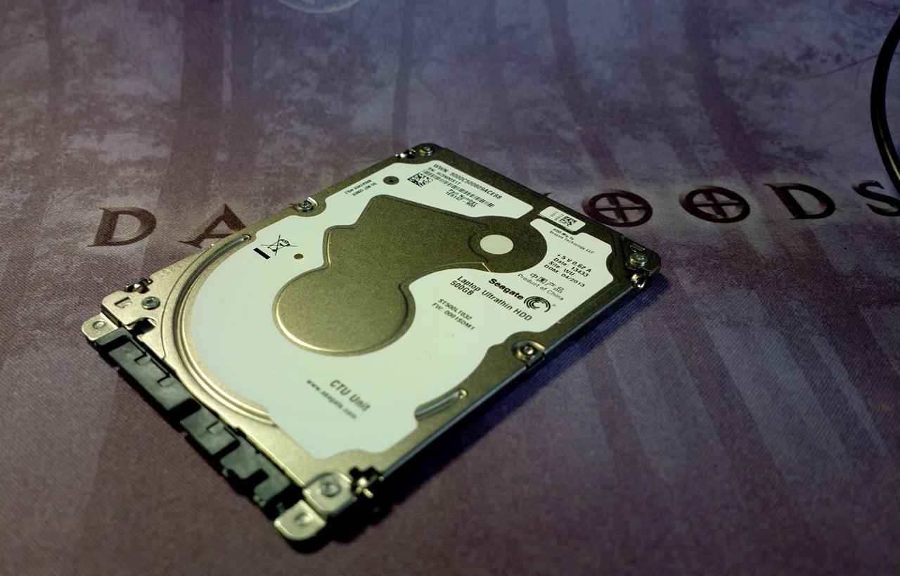 [03/06/2013] Seagate ST500LT032 5mm HDD Ultrathin 02
