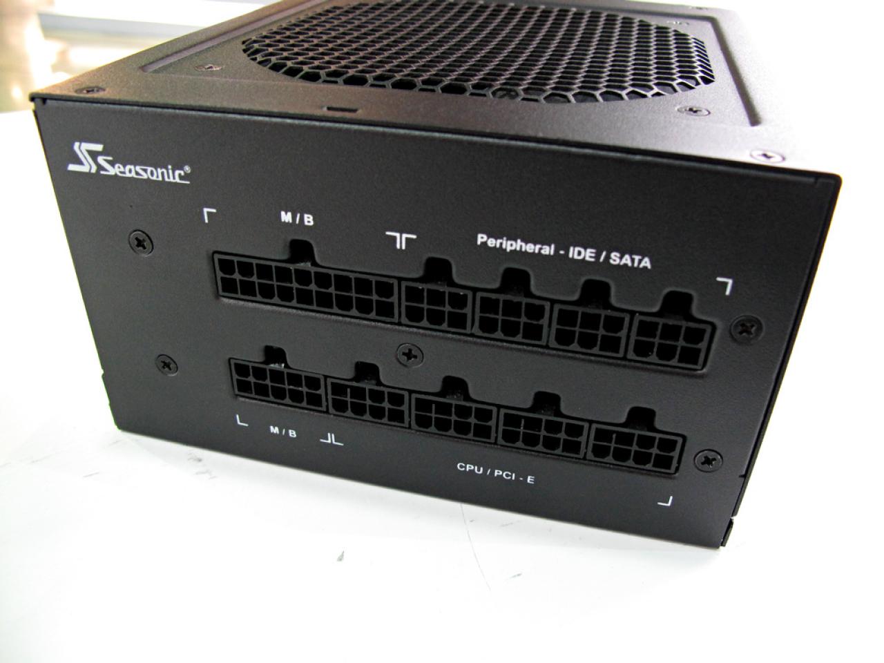 [09/06/2013] Seasonic zeigt M12II Evo Edition, 1200W Platinum, modulares 350W TFX Netzteil und gibt Vorgemack auf S12G-Serie (5)