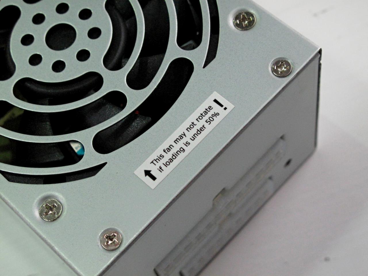 [09/06/2013] Seasonic zeigt M12II Evo Edition, 1200W Platinum, modulares 350W TFX Netzteil und gibt Vorgemack auf S12G-Serie (9)