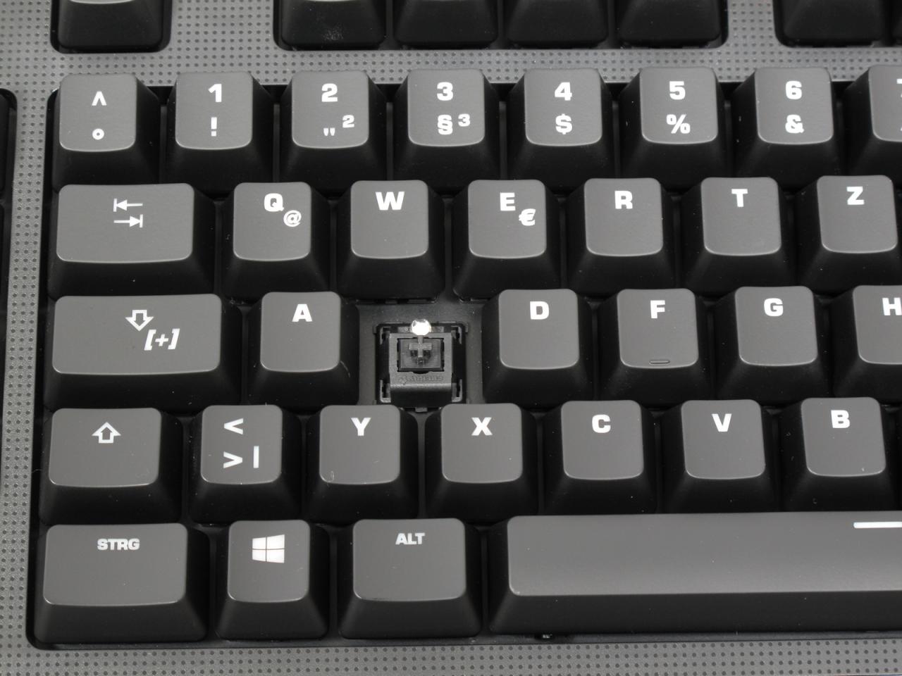 [13/06/2013] Roccat Ryos MK Glow im Test: Taugt Roccats erstes mechanisches Keyboard für Zocker? (15)