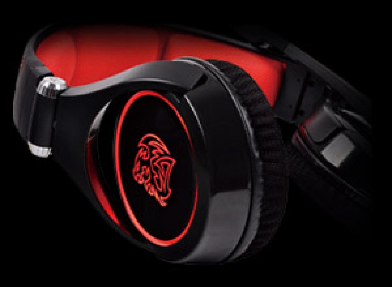 [27/06/2013] Thermaltake stellt eine neue Maus und ein Spiele-Headset vor (3)