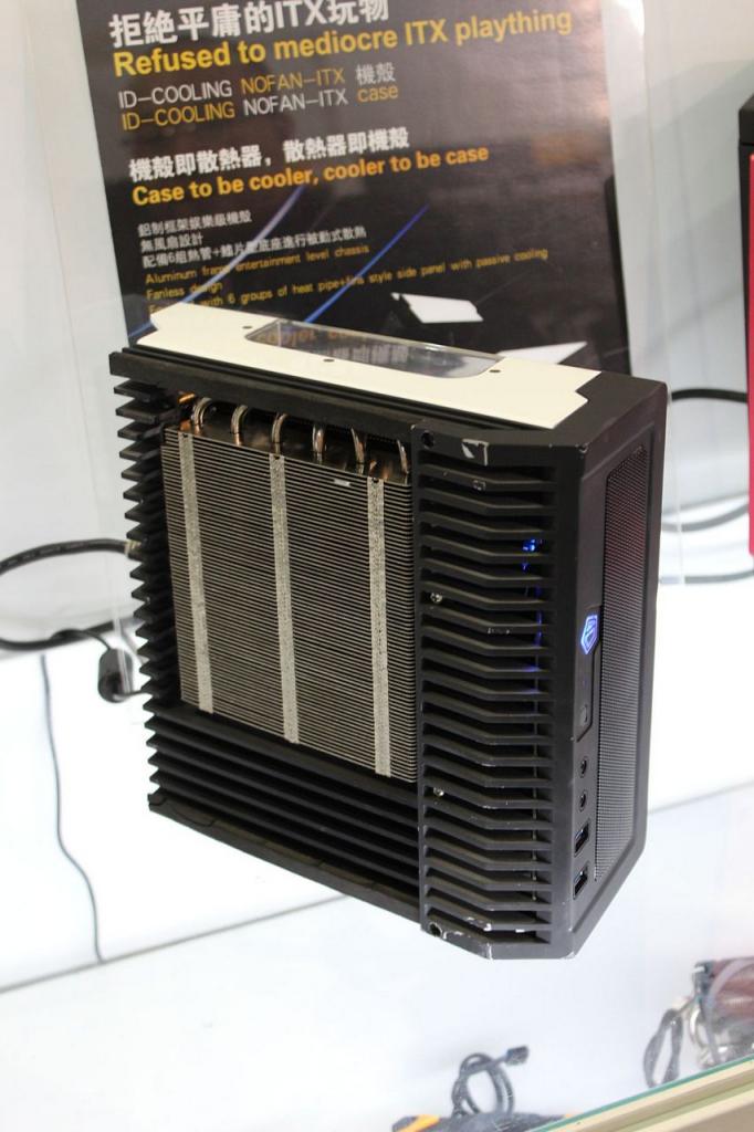 [06/06/2013] (137)Messestand von ID Cooling