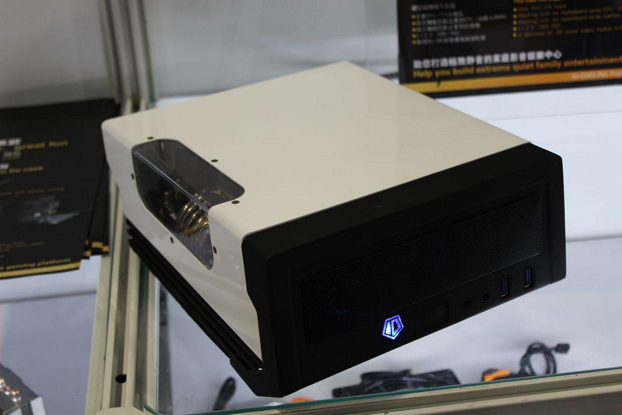 [06/06/2013] Messestand von ID Cooling