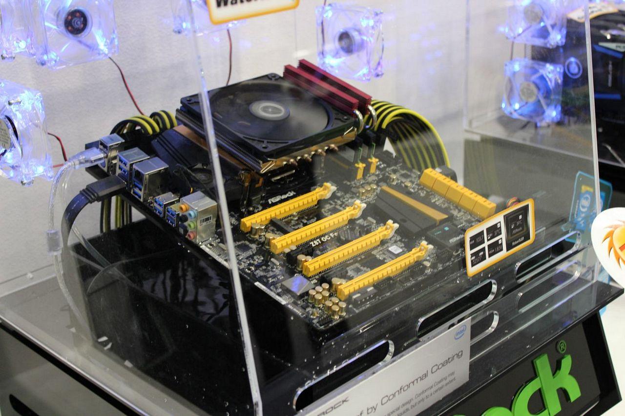 [06/06/2013] Asrock OC Formula mit wasserabweisender Beschichtung