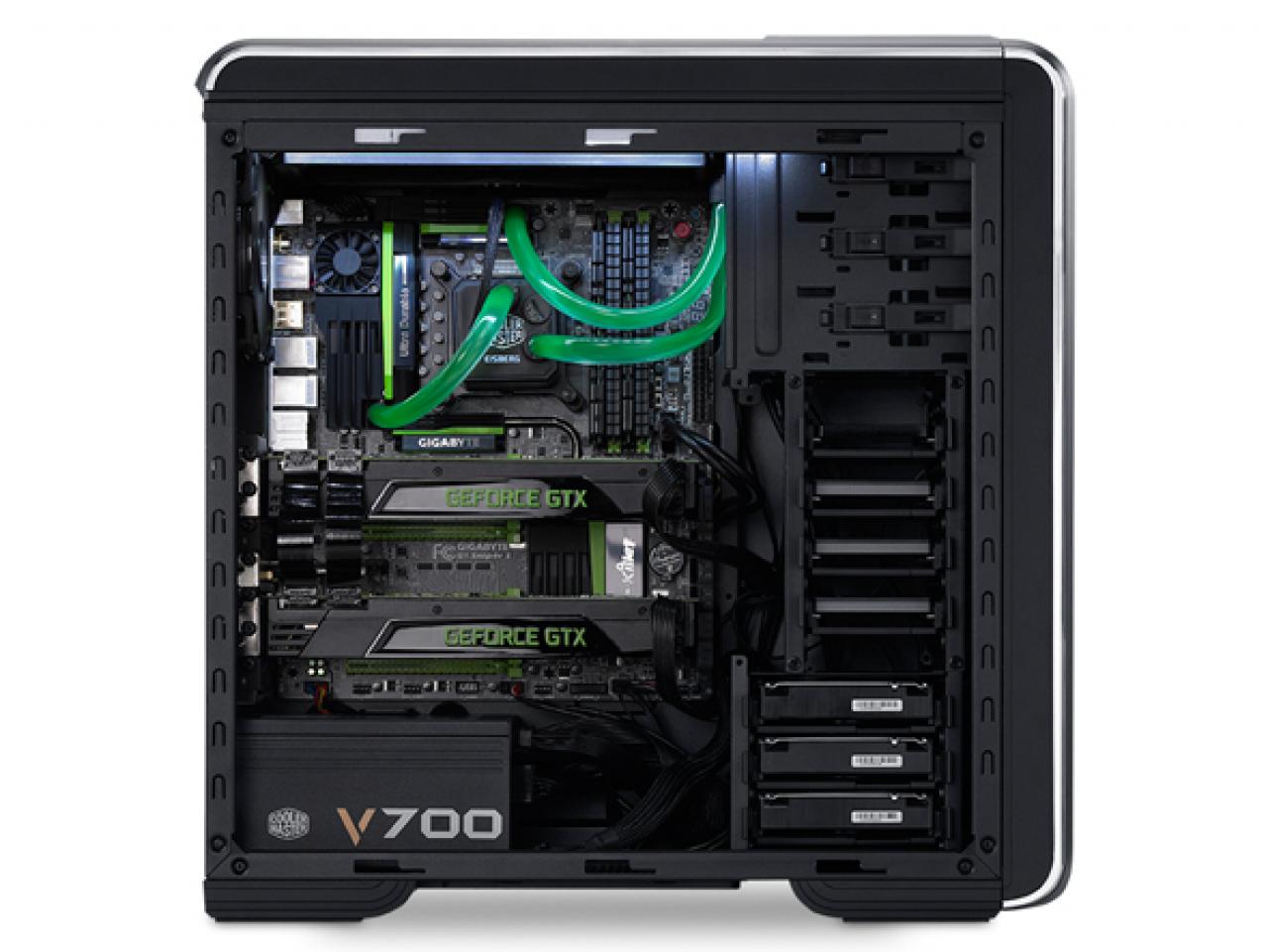 [30/07/2013] Cooler Master CM 690 III: Vorkehrungen für eine Wasserkühlung sind getroffen wordem (2)