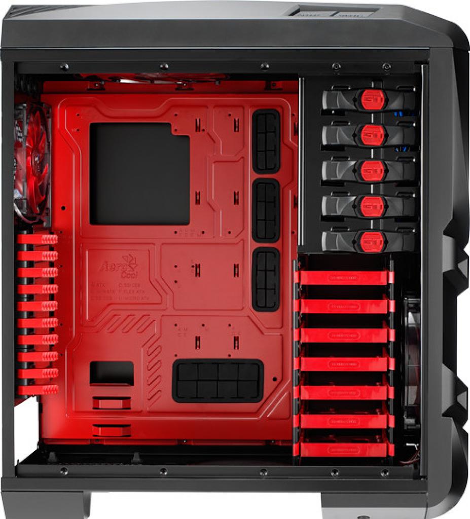 [08/07/2013] Aerocool wird den Big-Tower GT-R auf der Gamescom ausstellen (4)