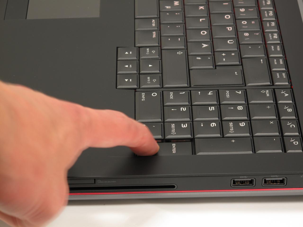 [24/07/2013] Alienware-Notebook im Test: Teures Leistungsmonster (14)