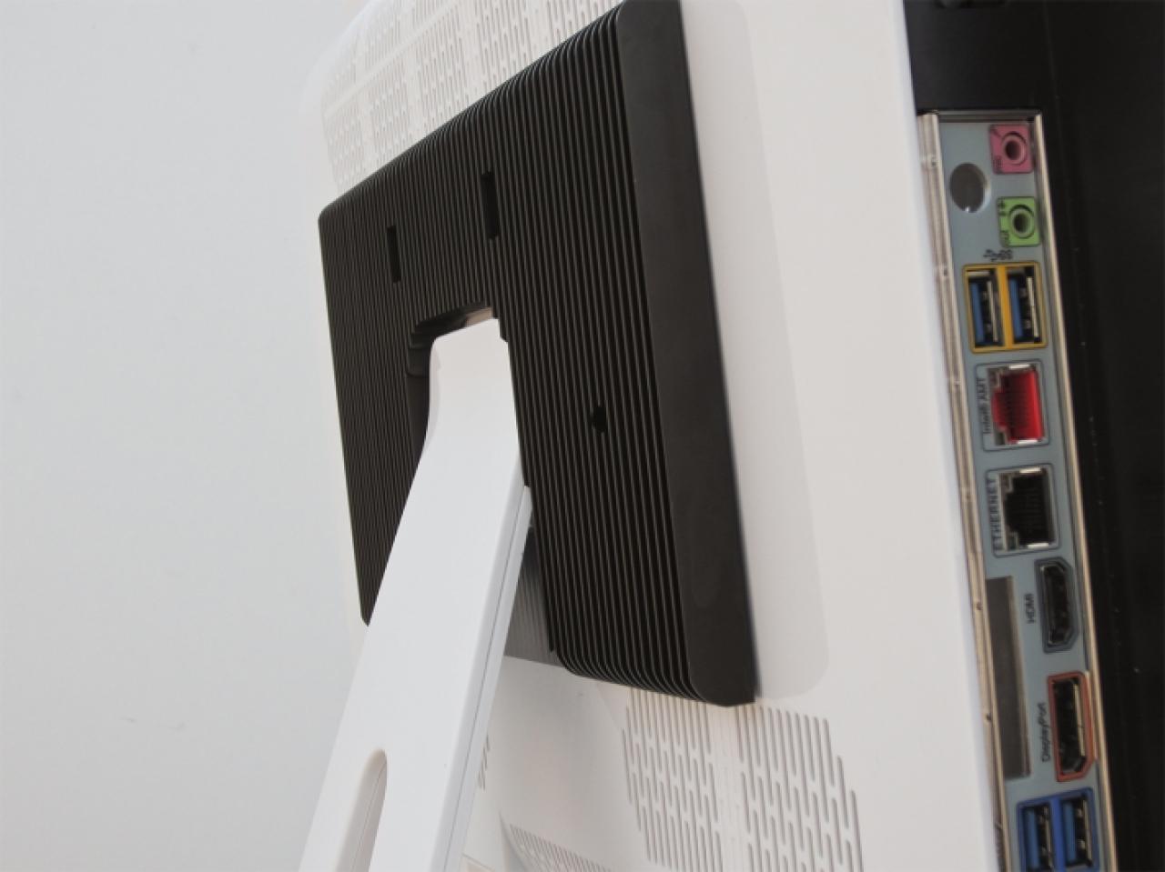 [26/07/2013] Deltatronic Silentium: Passiver All-in-One PC mit Ivy Bridge für 990 bis 2.240 Euro (6)