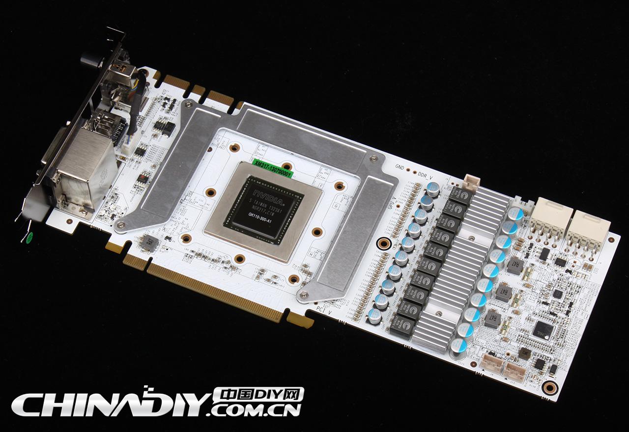 [26/07/2013] Galaxy präsentiert GTX 780 HOF Beast - weißes PCB, zusätzliche Platine für Spannungsversorgung (5)