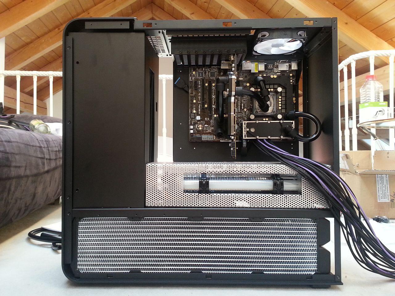 [26/07/2013] Update vom 28.07: Lochblech-Abdeckungen für CPU- und Grafikkartenkühler (41)