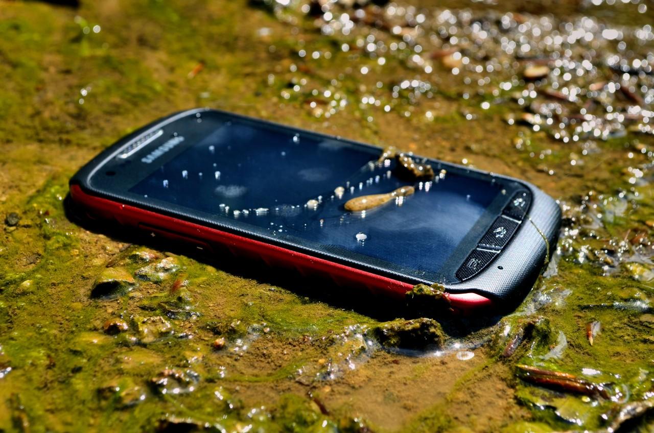 [03/07/2013] Extrem-Test: Outdoor-Smartphone Galaxy Xcover 2 (22)