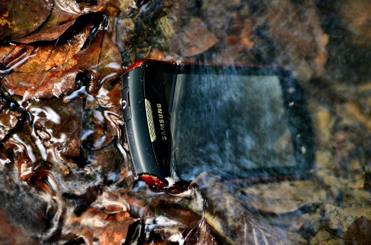 [03/07/2013] Extrem-Test: Outdoor-Smartphone Galaxy Xcover 2 (30)