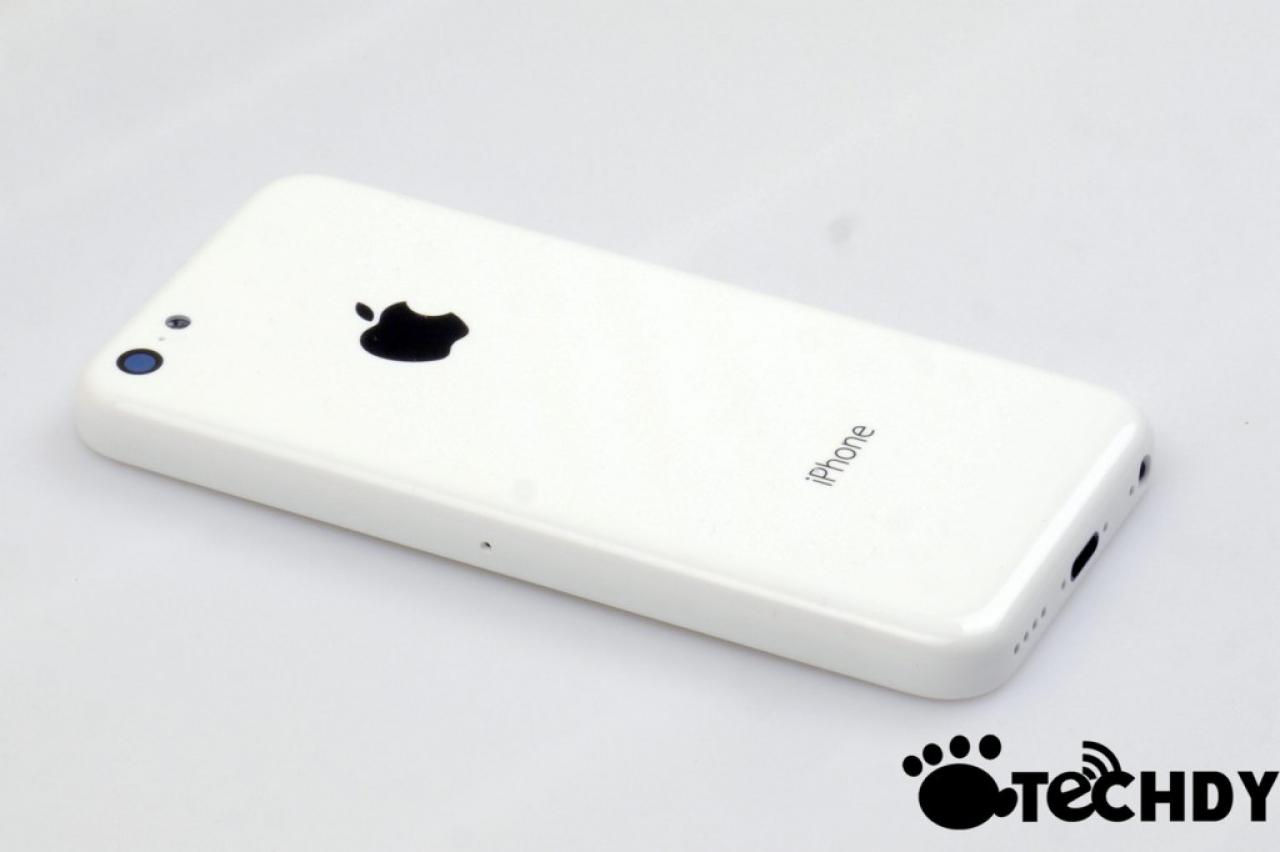 [07/07/2013] Budget-iPhone: Neue Fotos und ein Video zum vermeintlichen iPhone 5S mini aufgetaucht (13)