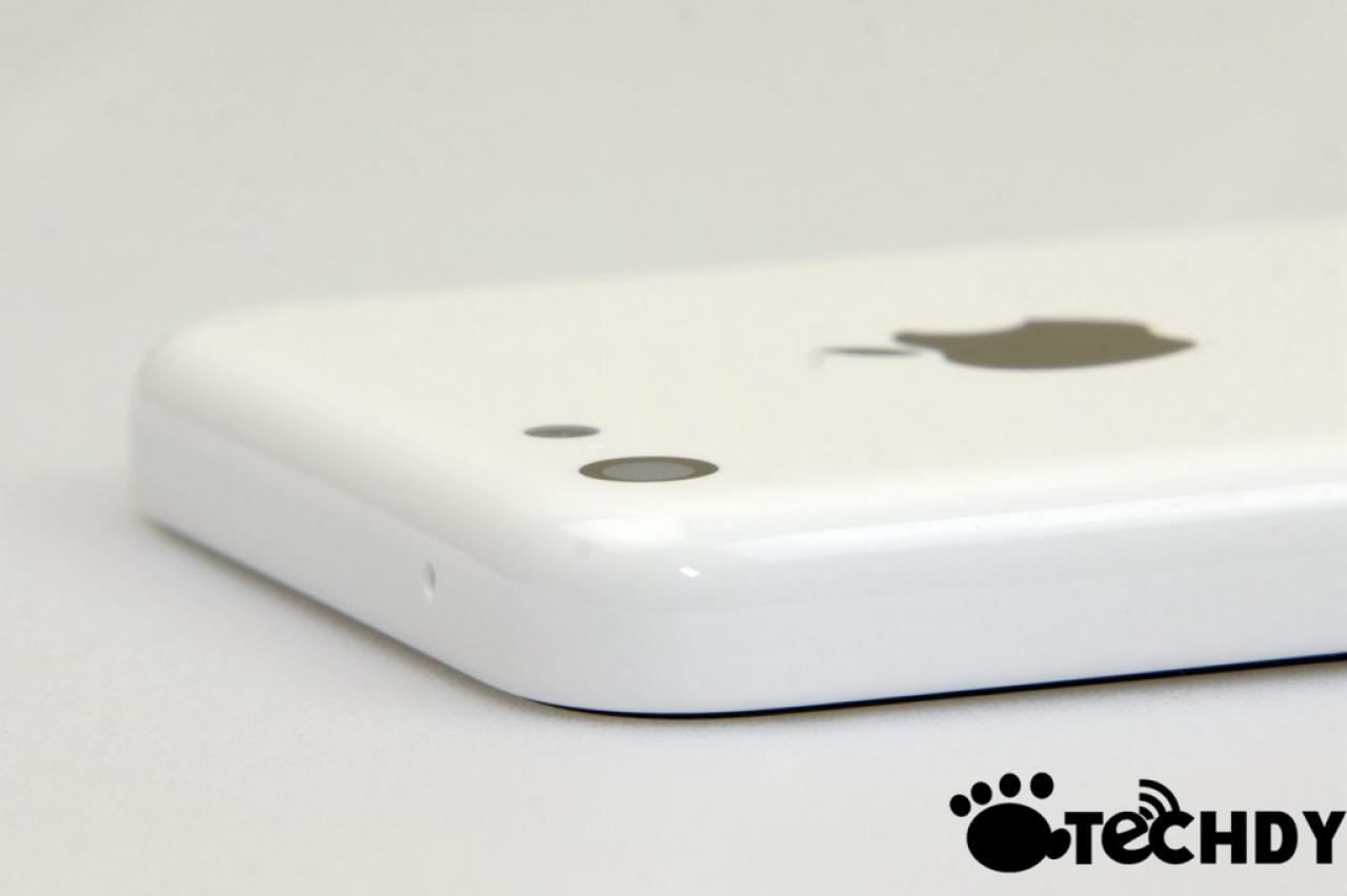 [07/07/2013] Budget-iPhone: Neue Fotos und ein Video zum vermeintlichen iPhone 5S mini aufgetaucht (2)