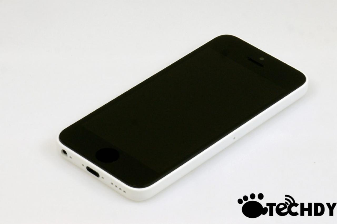 [07/07/2013] Budget-iPhone: Neue Fotos und ein Video zum vermeintlichen iPhone 5S mini aufgetaucht (6)