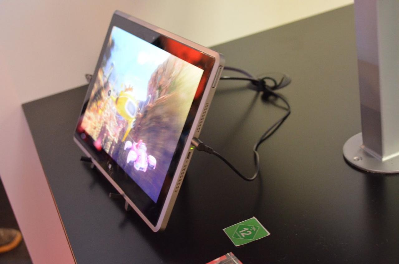 [23/08/2013] AMD zeigt Radeon HD 8970M mit Tomb Raider samt Tress FX in 5.760 x 1.080 (19)