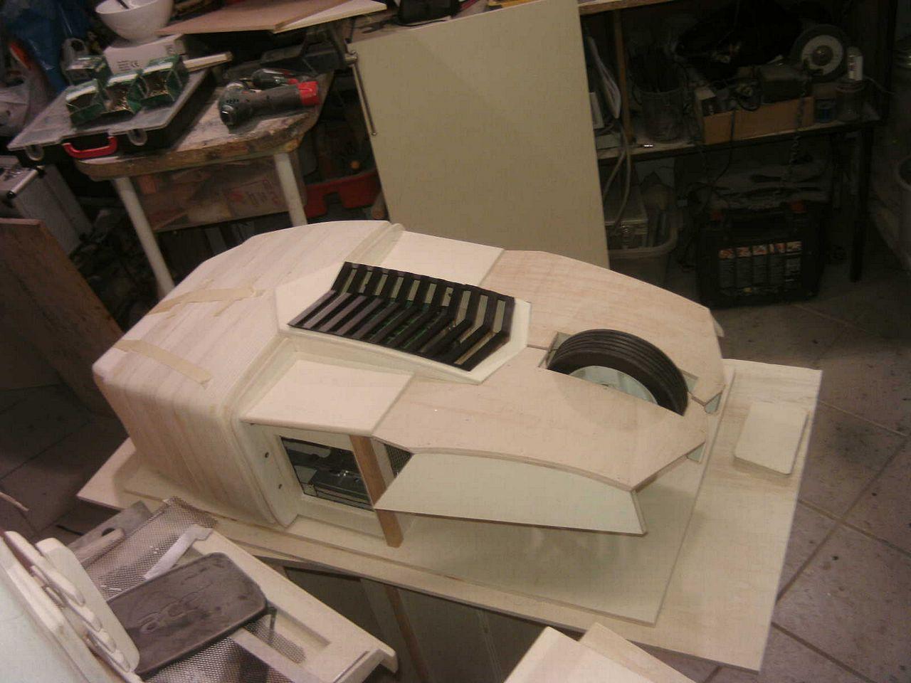 [05/08/2013] Casemod DCMM Colossus: Die größte PC-Maus der Welt entsteht (143)