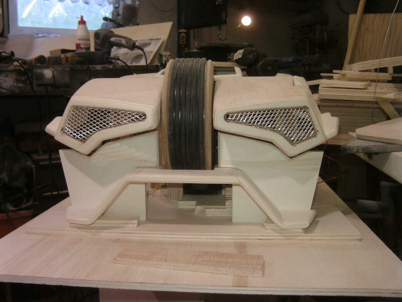 [05/08/2013] Casemod DCMM Colossus: Die größte PC-Maus der Welt entsteht (223)