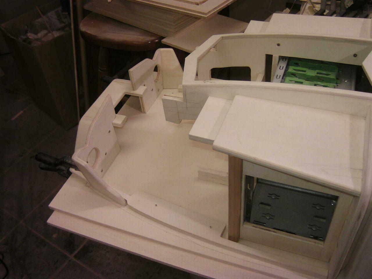 [05/08/2013] Casemod DCMM Colossus: Die größte PC-Maus der Welt entsteht (244)