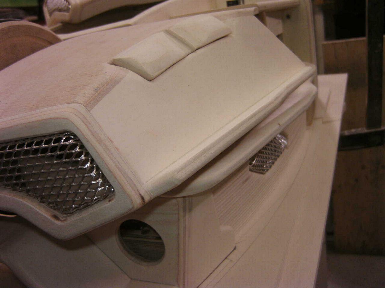 [05/08/2013] Casemod DCMM Colossus: Die größte PC-Maus der Welt entsteht (258)