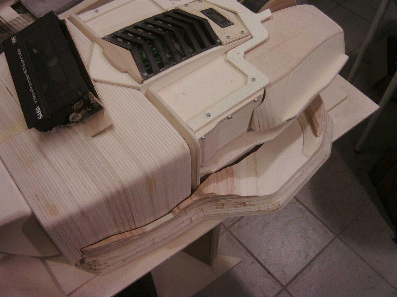 [05/08/2013] Casemod DCMM Colossus: Die größte PC-Maus der Welt entsteht (350)