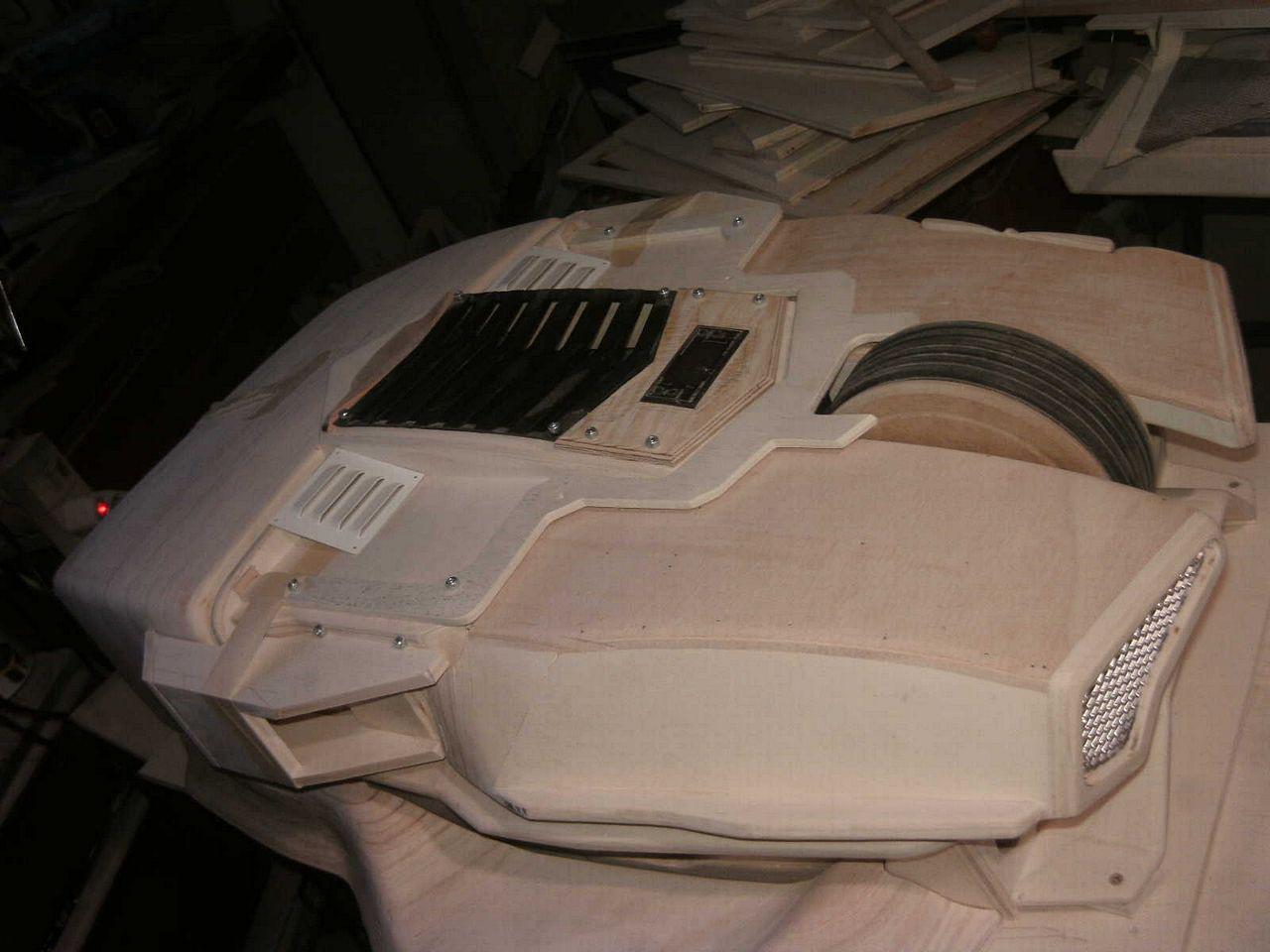 [05/08/2013] Casemod DCMM Colossus: Die größte PC-Maus der Welt entsteht (367)