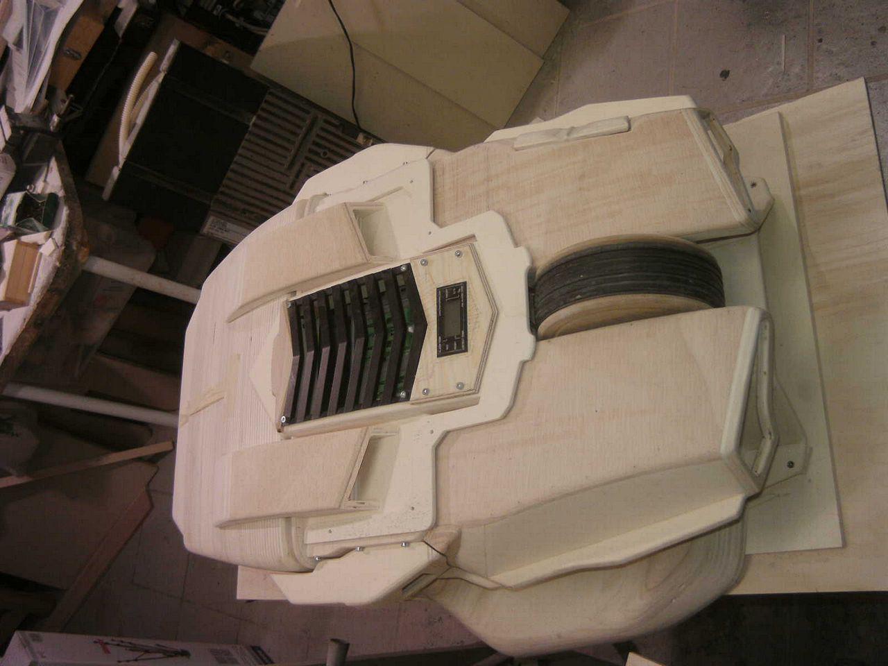 [05/08/2013] Casemod DCMM Colossus: Die größte PC-Maus der Welt entsteht (394)