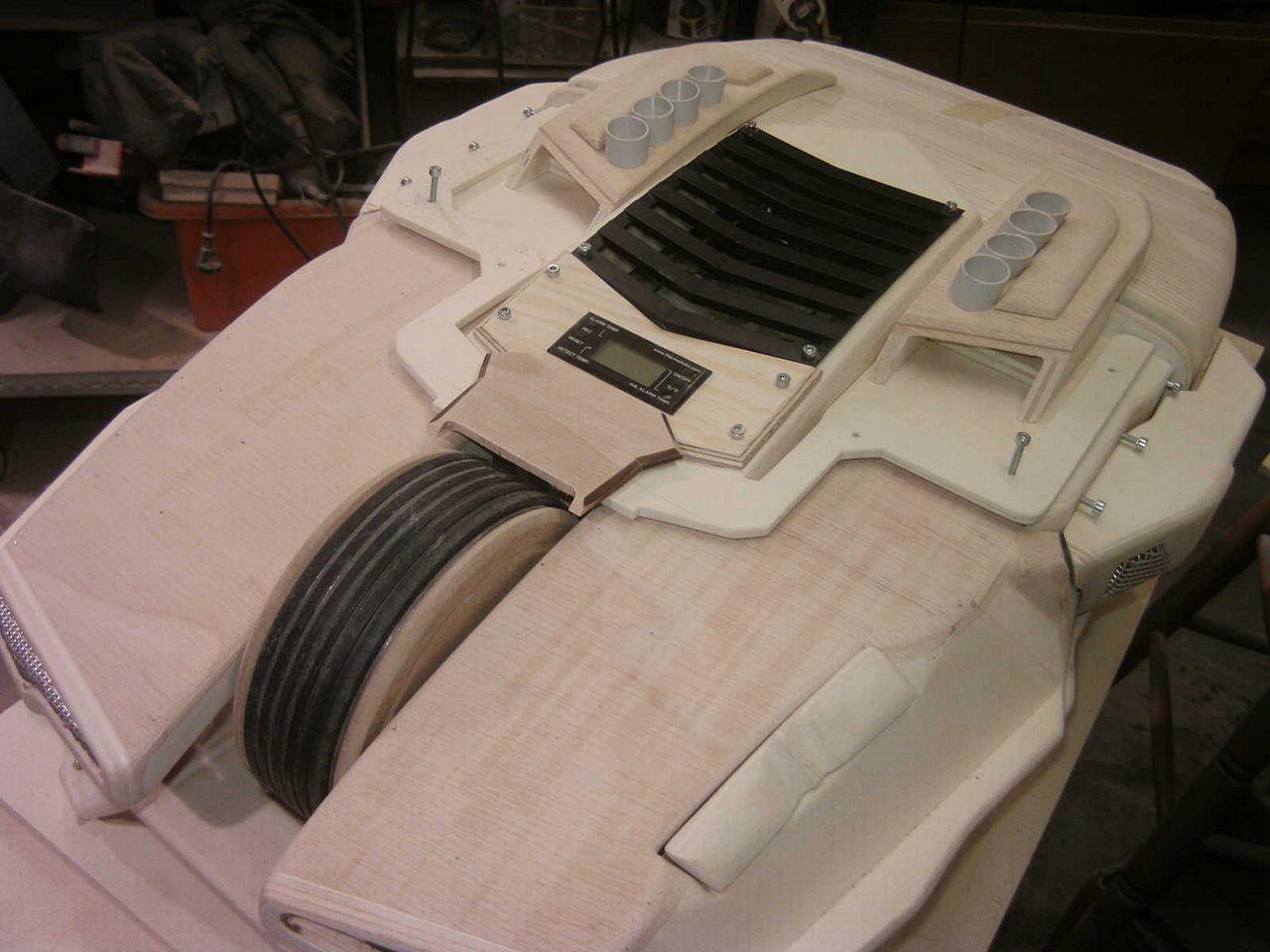 [05/08/2013] Casemod DCMM Colossus: Die größte PC-Maus der Welt entsteht (437)