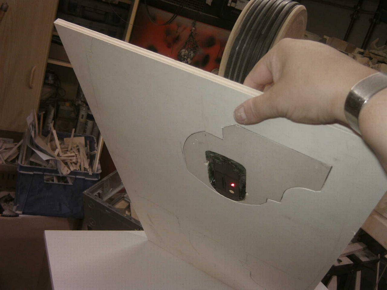 [05/08/2013] Casemod DCMM Colossus: Die größte PC-Maus der Welt entsteht (548)