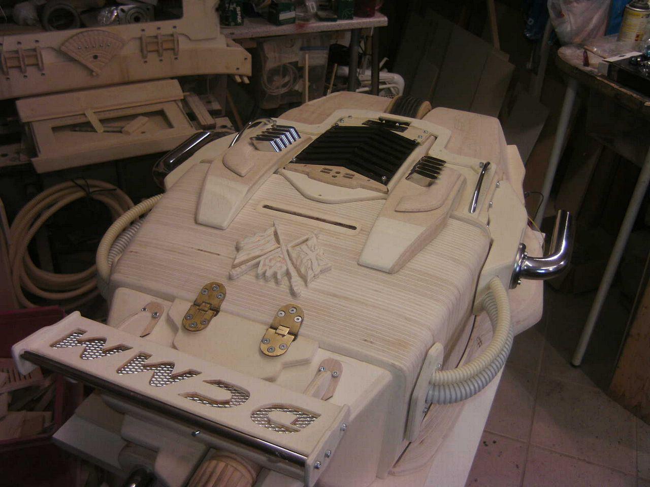 [05/08/2013] Casemod DCMM Colossus: Die größte PC-Maus der Welt entsteht (611)