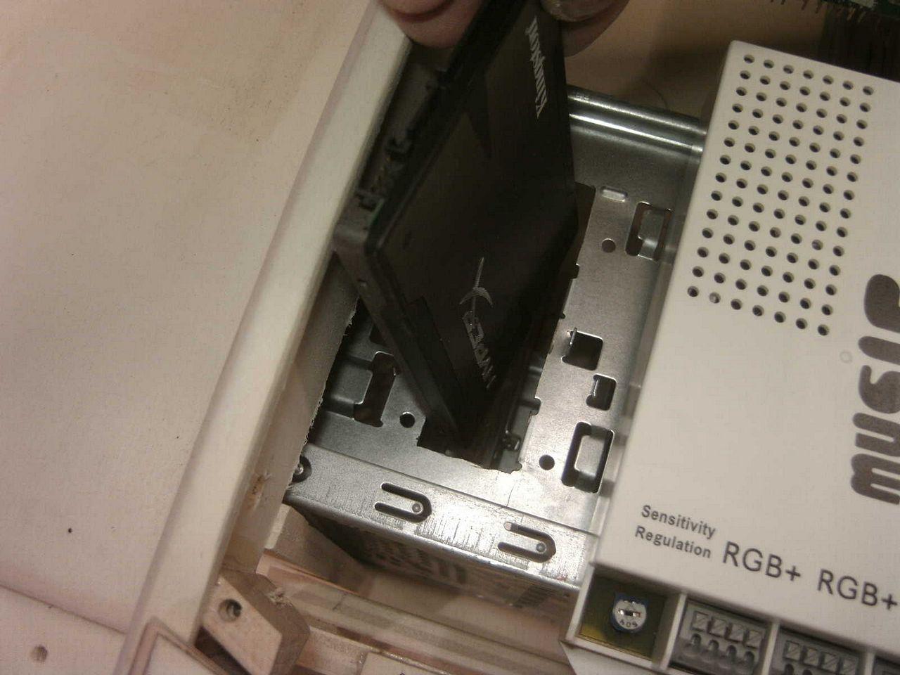 [05/08/2013] Casemod DCMM Colossus: Die größte PC-Maus der Welt entsteht (671)