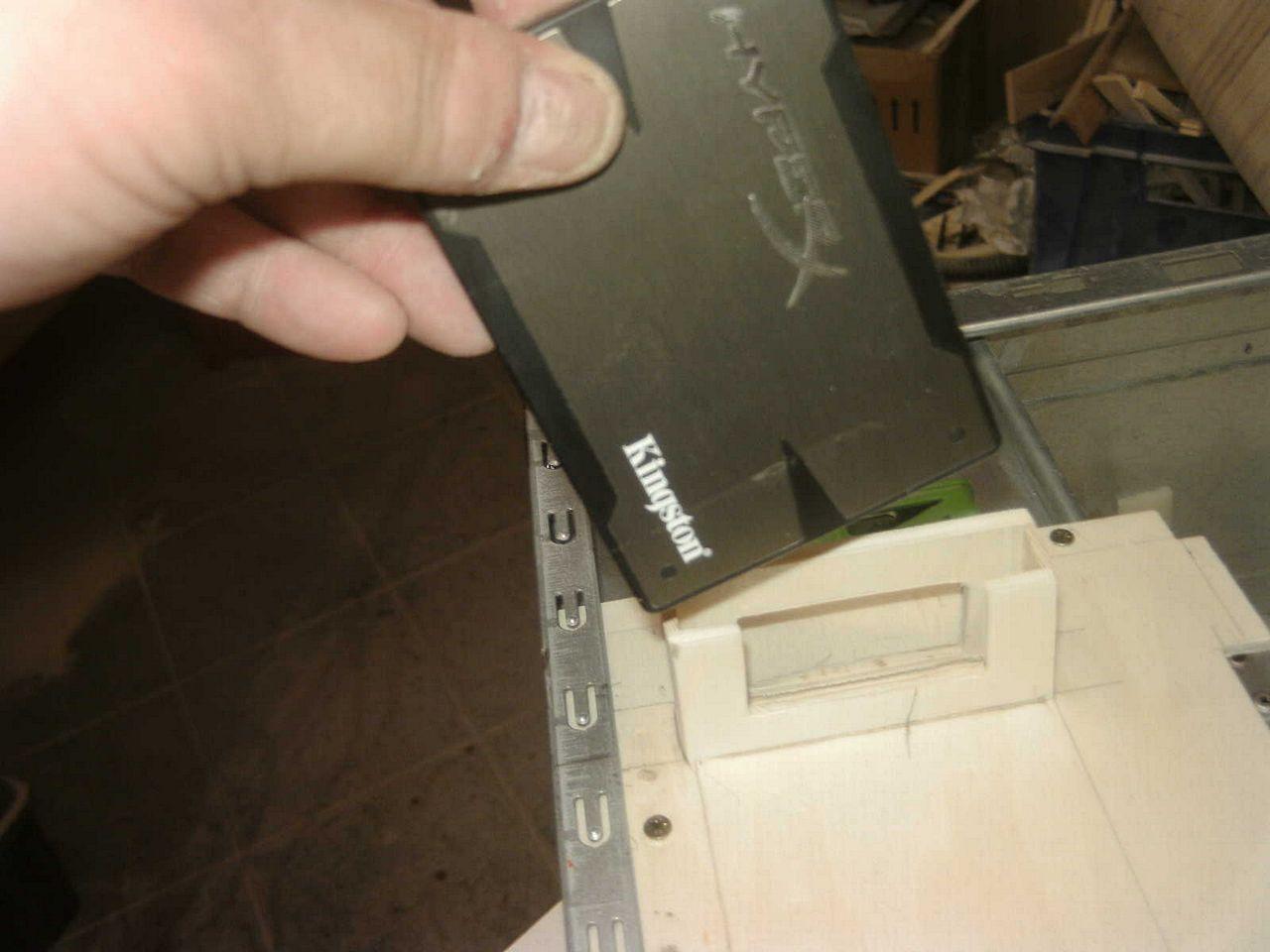 [05/08/2013] Casemod DCMM Colossus: Die größte PC-Maus der Welt entsteht (676)