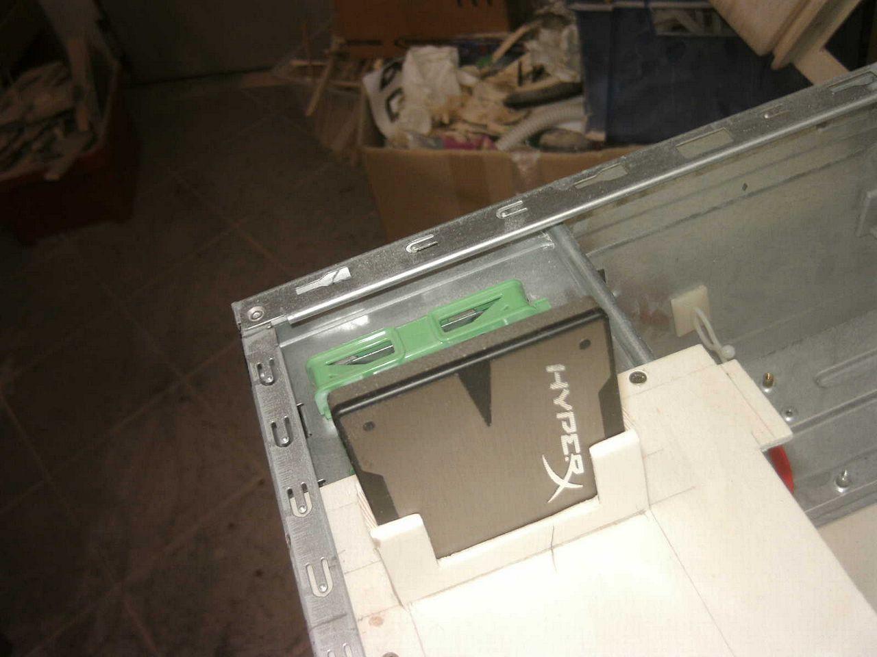[05/08/2013] Casemod DCMM Colossus: Die größte PC-Maus der Welt entsteht (677)