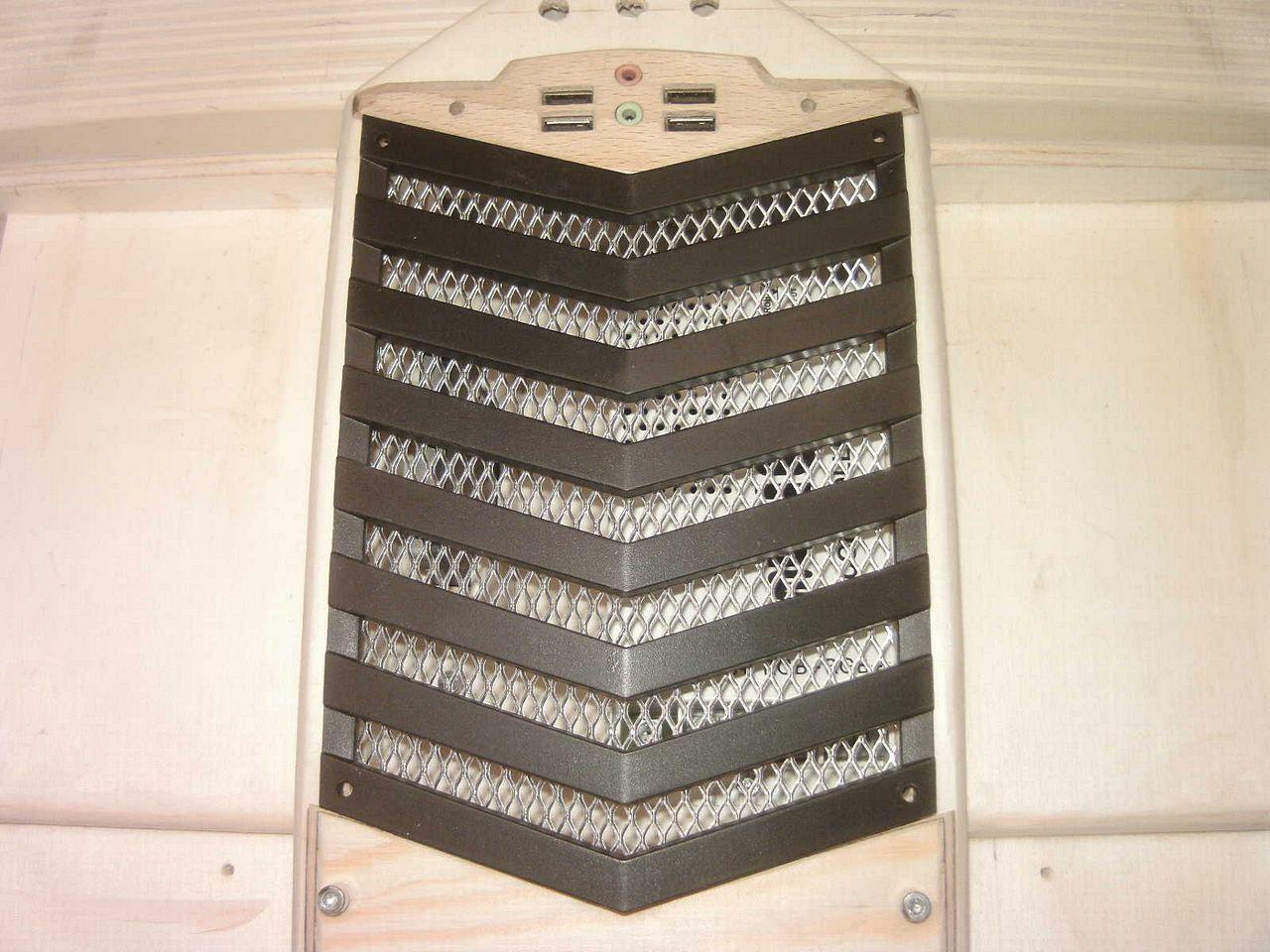 [05/08/2013] Casemod DCMM Colossus: Die größte PC-Maus der Welt entsteht (687)