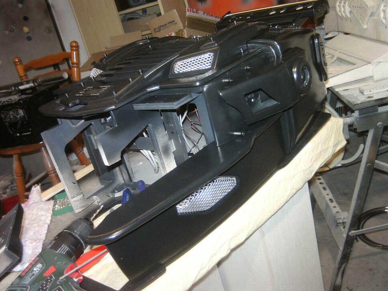 [05/08/2013] Casemod DCMM Colossus: Die größte PC-Maus der Welt entsteht (819)