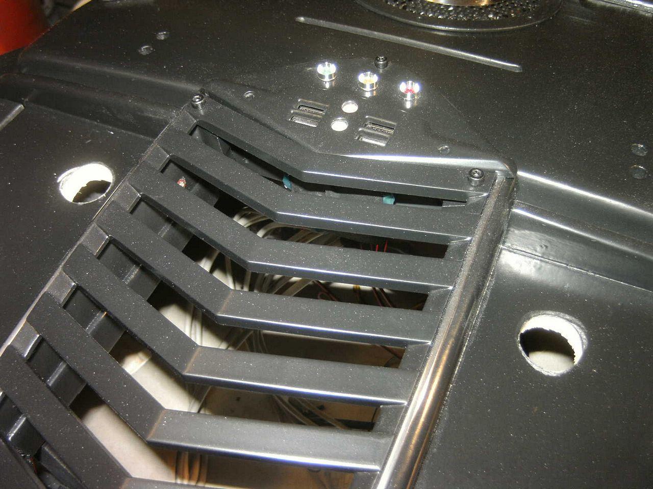 [05/08/2013] Casemod DCMM Colossus: Die größte PC-Maus der Welt entsteht (828)
