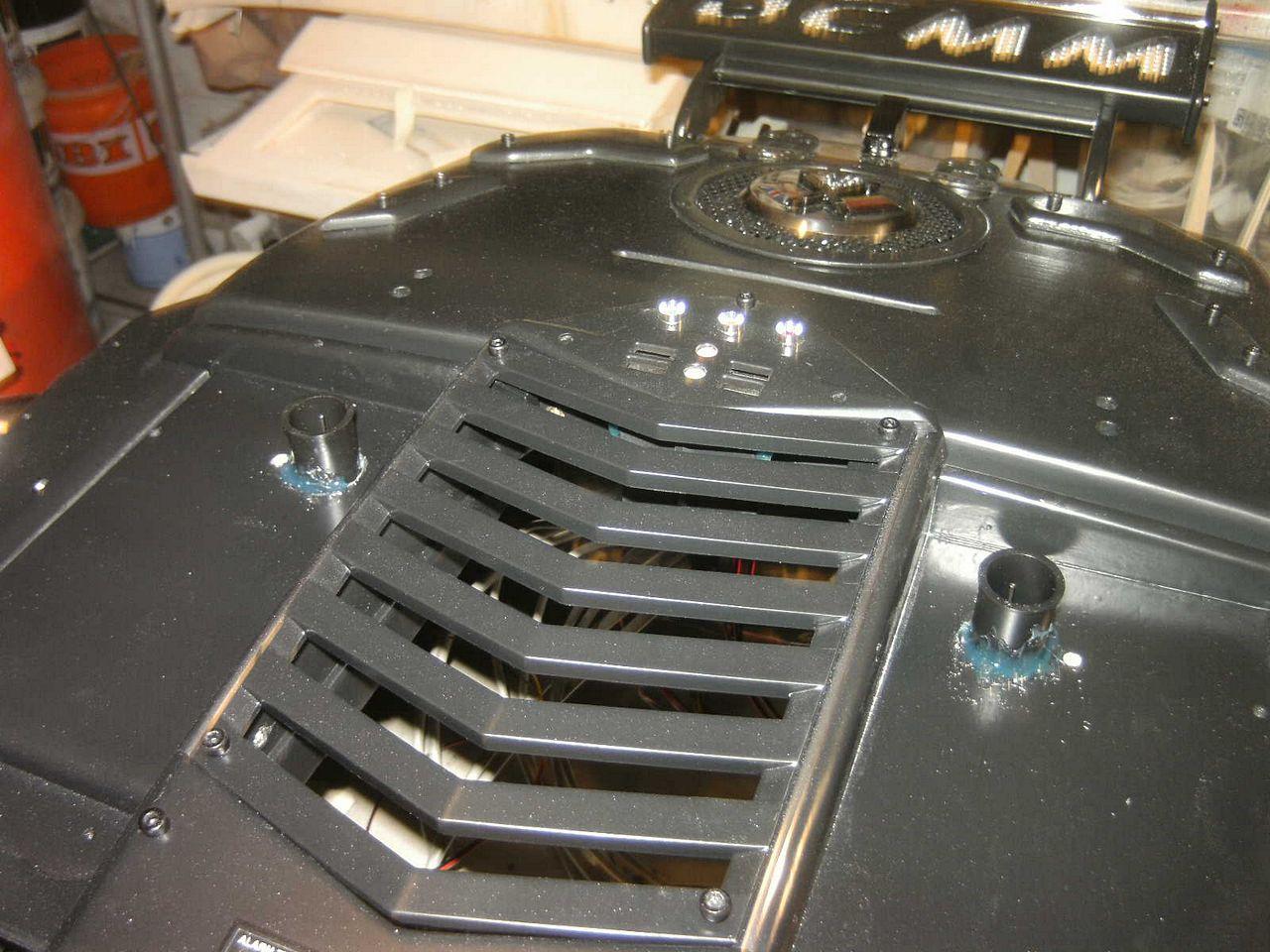 [05/08/2013] Casemod DCMM Colossus: Die größte PC-Maus der Welt entsteht (831)