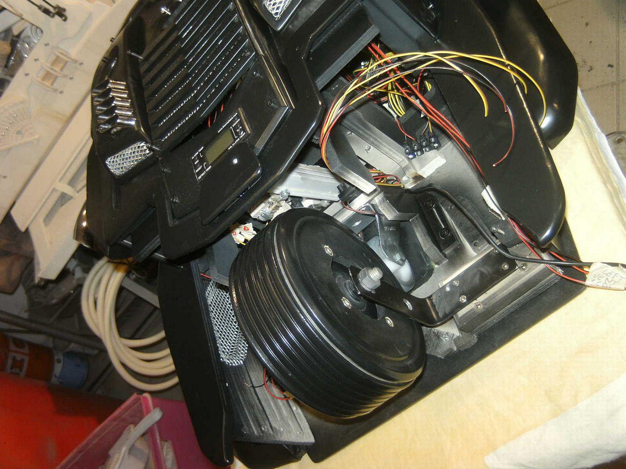 [05/08/2013] Casemod DCMM Colossus: Die größte PC-Maus der Welt entsteht (855)