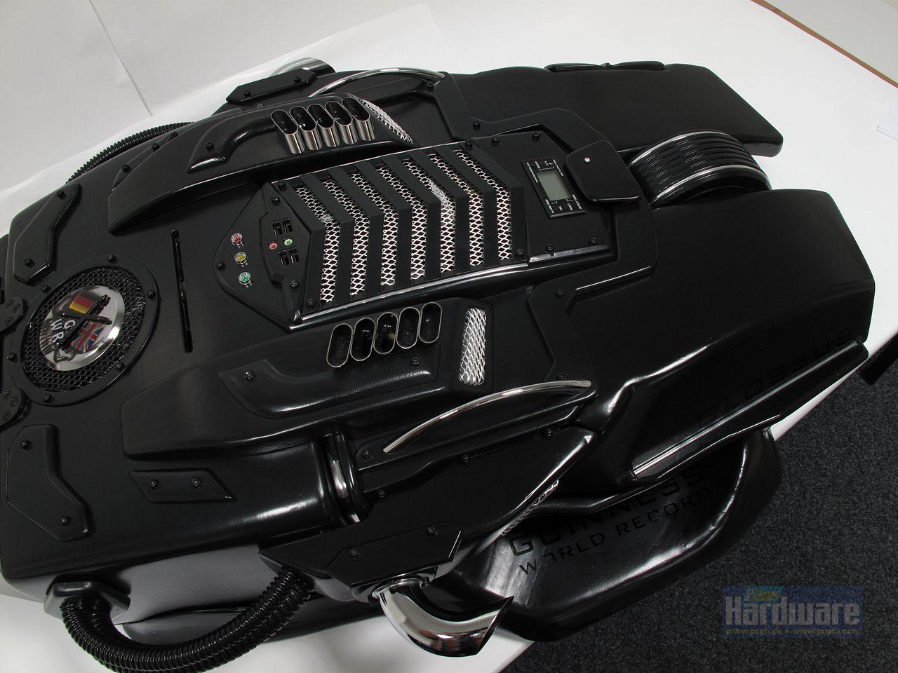 [05/08/2013] Die größte PC-Maus der Welt: Casemod DCMM Colossus (7)
