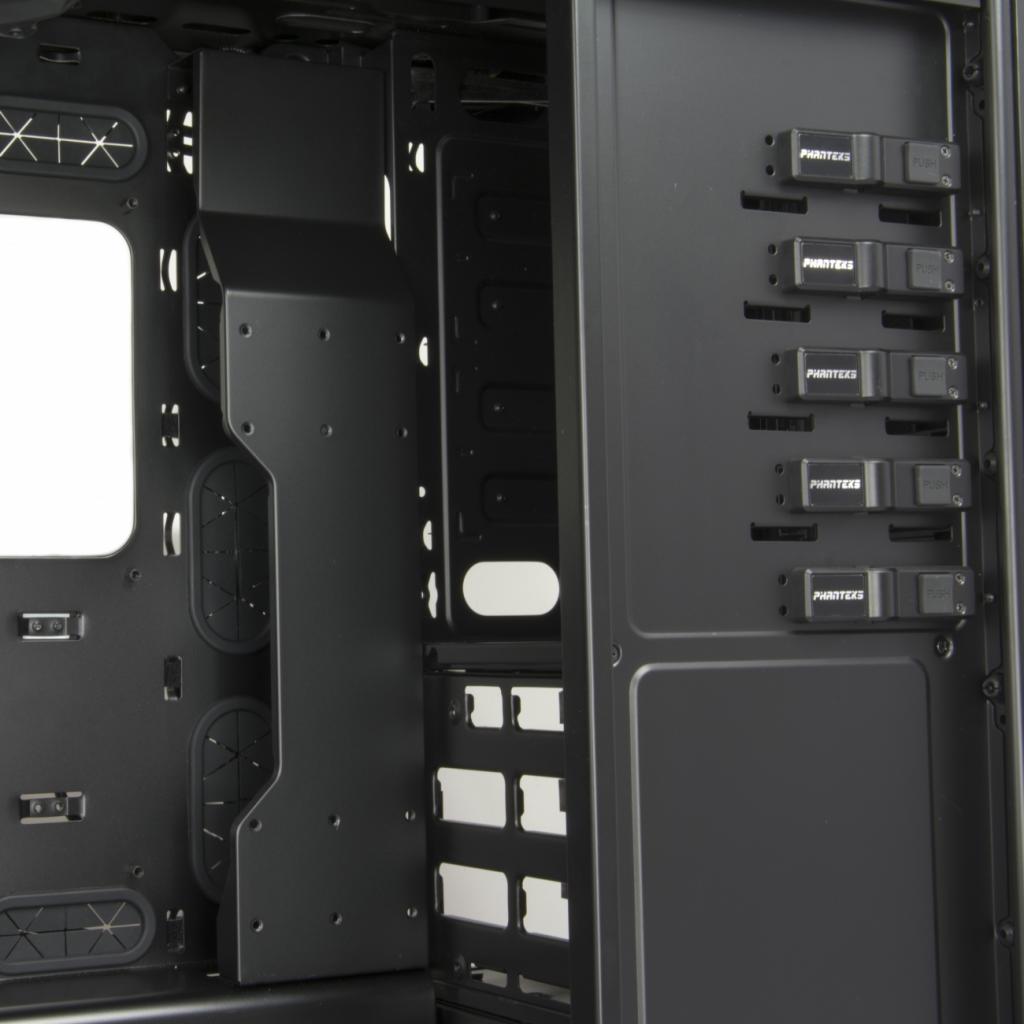 [02/08/2013] Phanteks Enthoo Primo: Big-Tower ab September lieferbar (11)