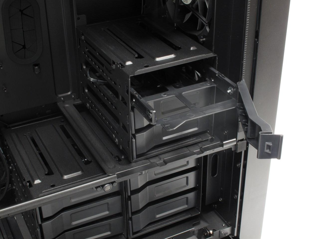 [02/08/2013] Corsair Obsidian 900D (11)