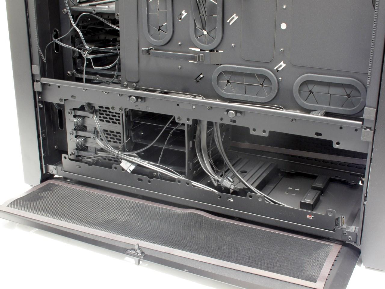 [02/08/2013] Corsair Obsidian 900D (15)